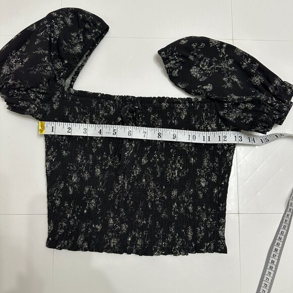 Wilfred Smocked Puff Sleeve Blouse - Black/Bone - Size Small - Picture 7 of 10